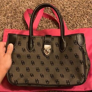 Dooney & Bourke handbag black and gray